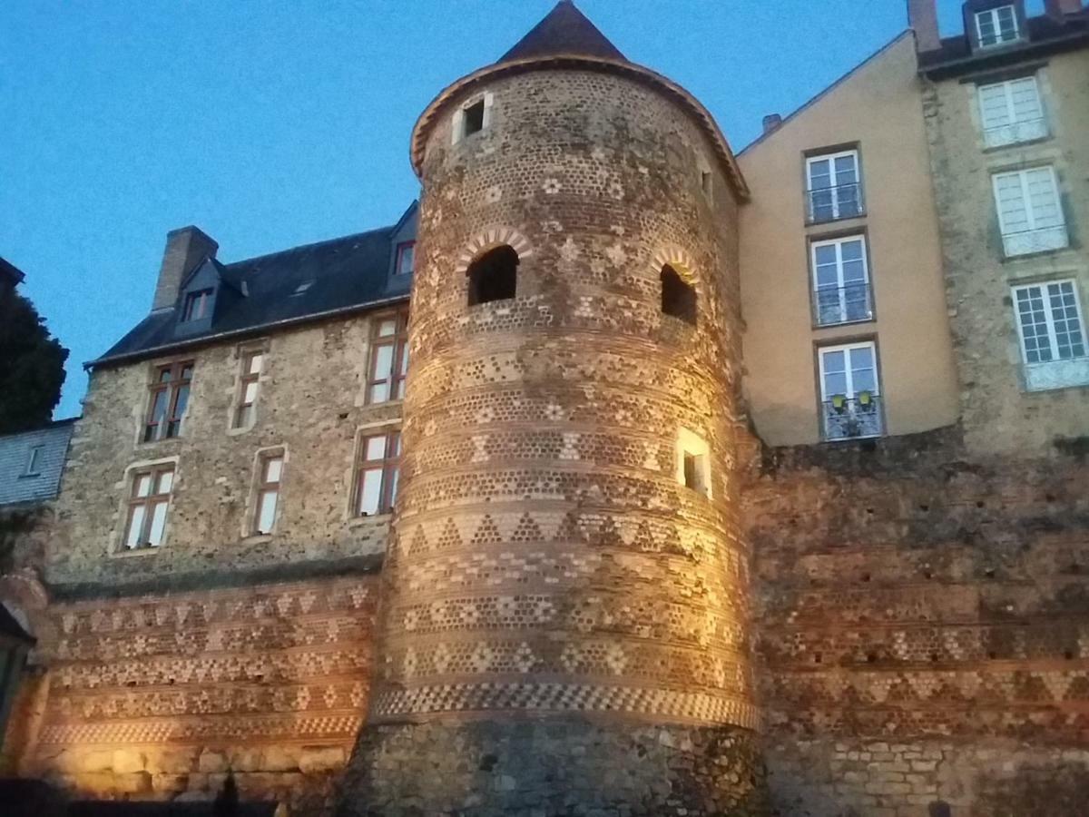 Logis Louisblanc, Muraille Romaine, Lit Queen-Size, Centre Ville Le Mans Exterior photo