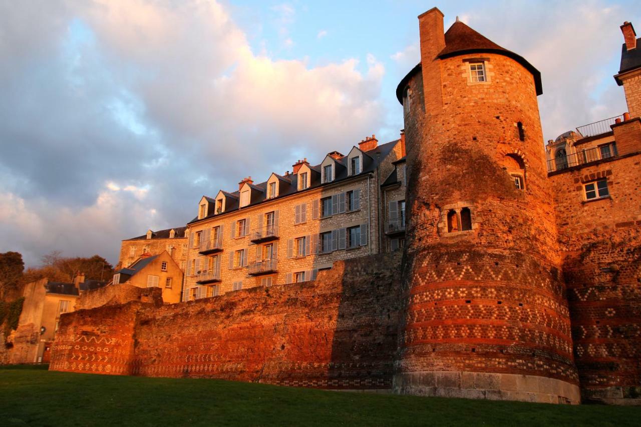 Logis Louisblanc, Muraille Romaine, Lit Queen-Size, Centre Ville Le Mans Exterior photo